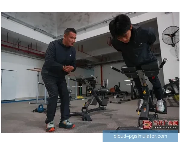 突破极限的背后：运动员分享训练心路与比赛感悟
